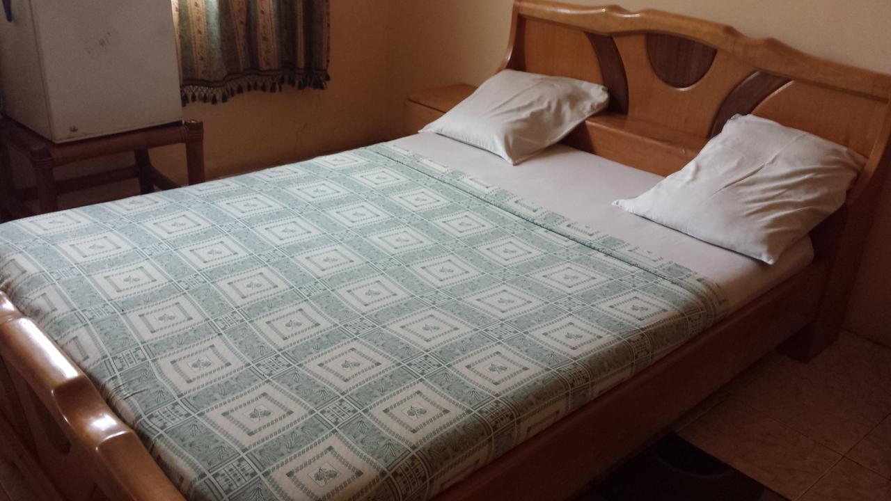 Joy Family Lodge Amasaman Bilik gambar