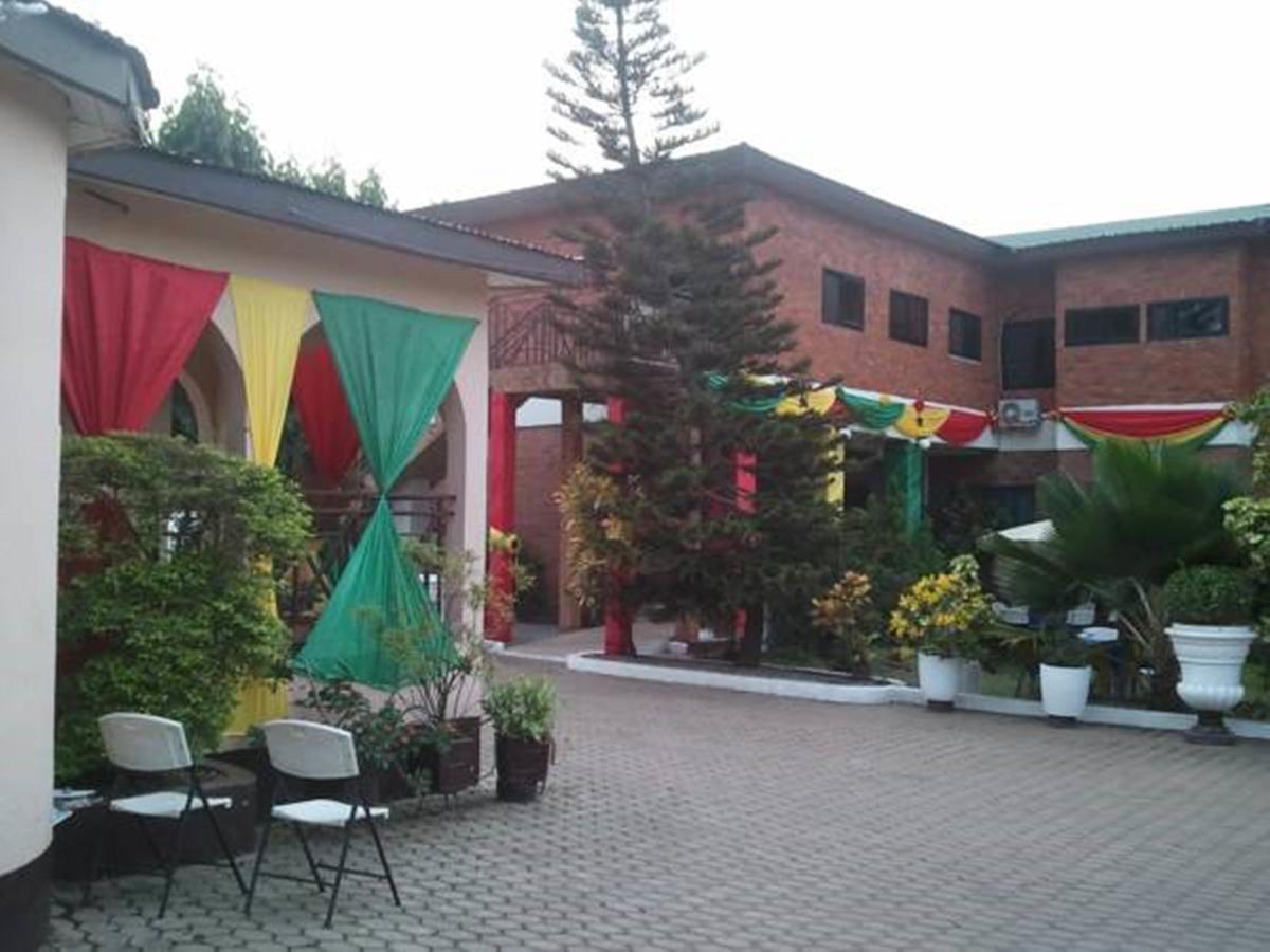 Joy Family Lodge Amasaman Luaran gambar