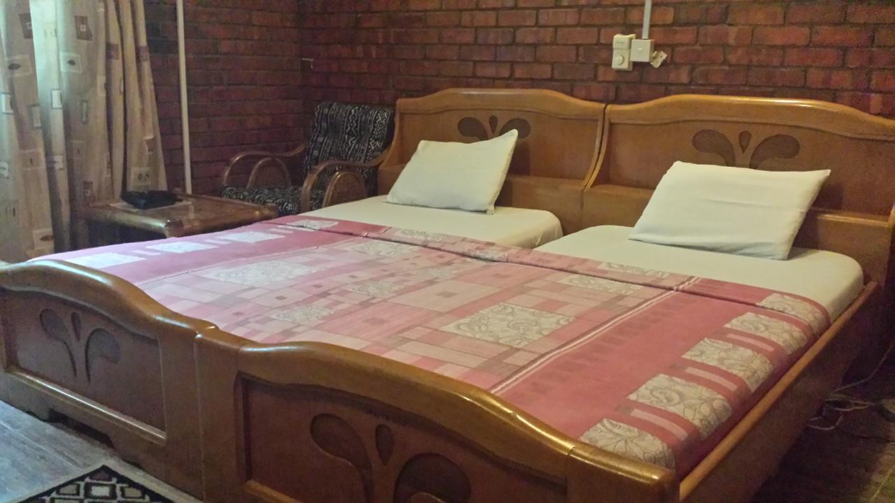 Joy Family Lodge Amasaman Bilik gambar