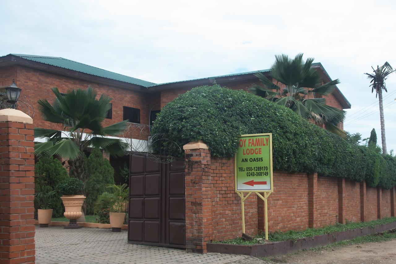 Joy Family Lodge Amasaman Luaran gambar